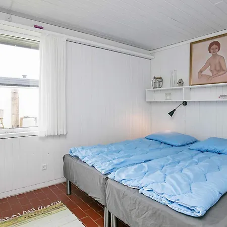 Secluded Dune Cottage-by Traum